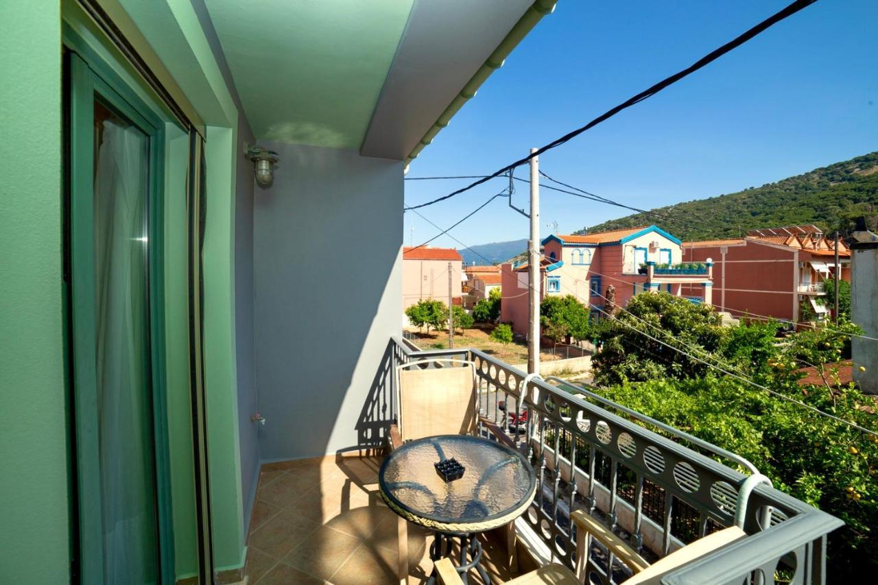 Villa Kirki Apartments Айя-Евфимия Экстерьер фото